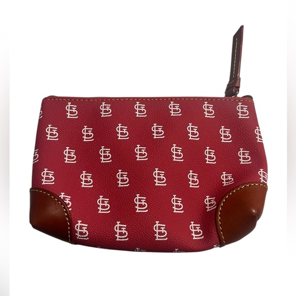 EUC Dooney & Bourke STL Cardinals Zip Clutch Like New - Picture 3 of 6